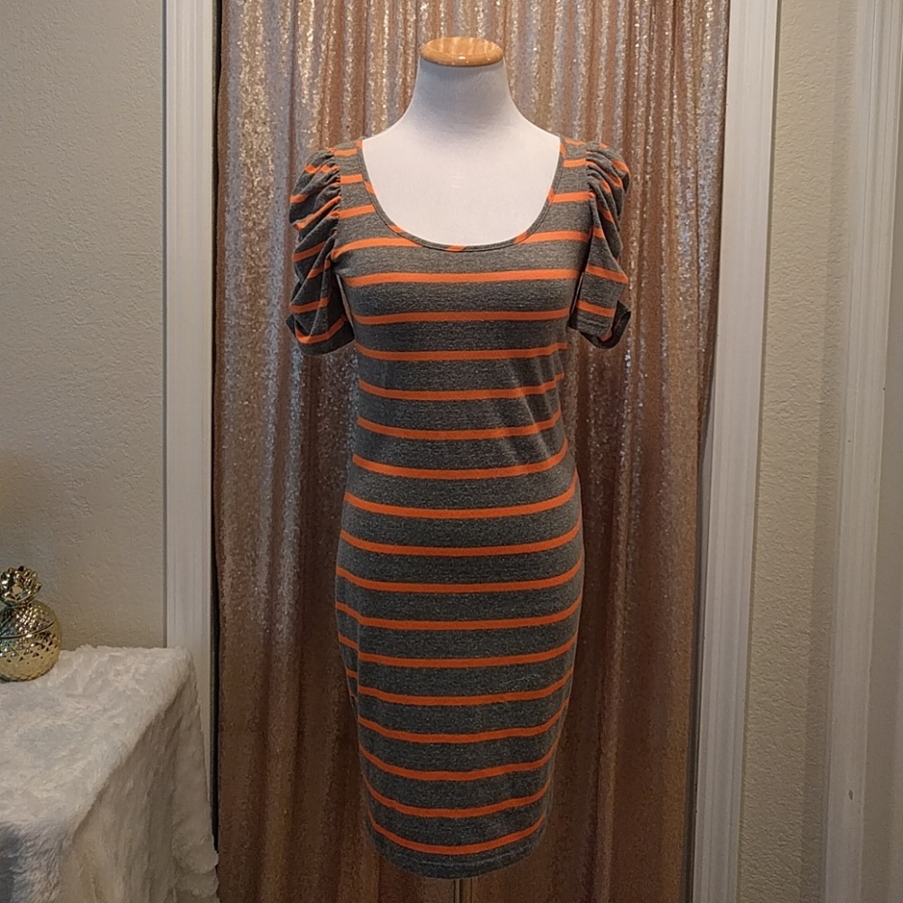 Orange‎ and Gray Dress size s